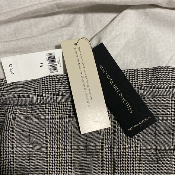 Women’s Skirt Brand New. - Picture 4 of 6